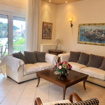 Bright Luxury House Apartment อเล็กซานโดรโพลิส ภายนอก รูปภาพ